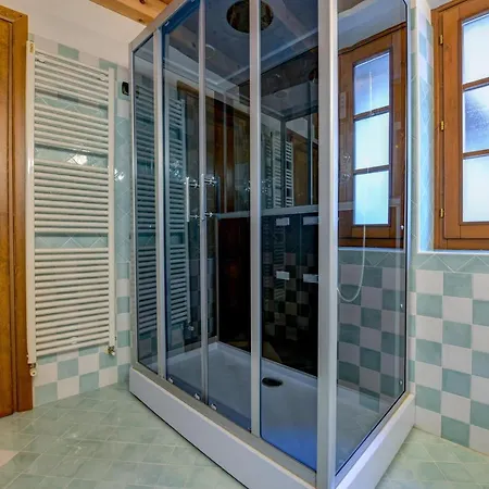 Holiday home Casa Nel Borgo - Casa Oliva